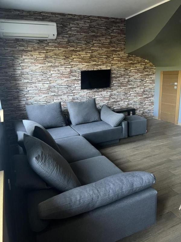 Slika 2 - Četvorosoban stan na prodaju, 73m2, 175.000€