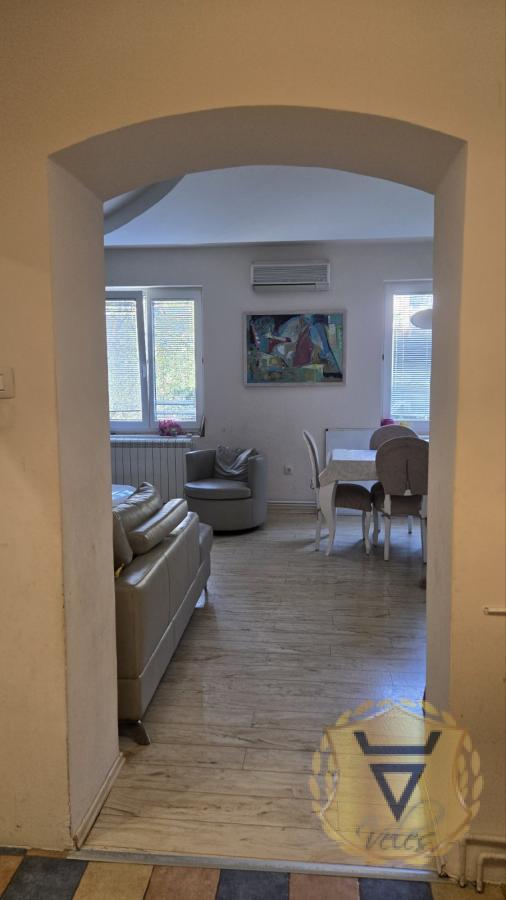 Slika 5 - Trosoban stan za izdavanje, 70m2, 1.000€