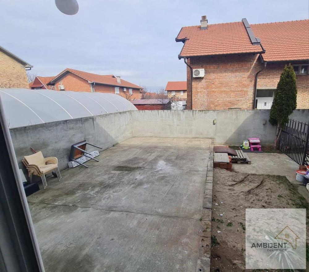 Slika 10 - Trosoban stan na prodaju, 73m2, 125.000€