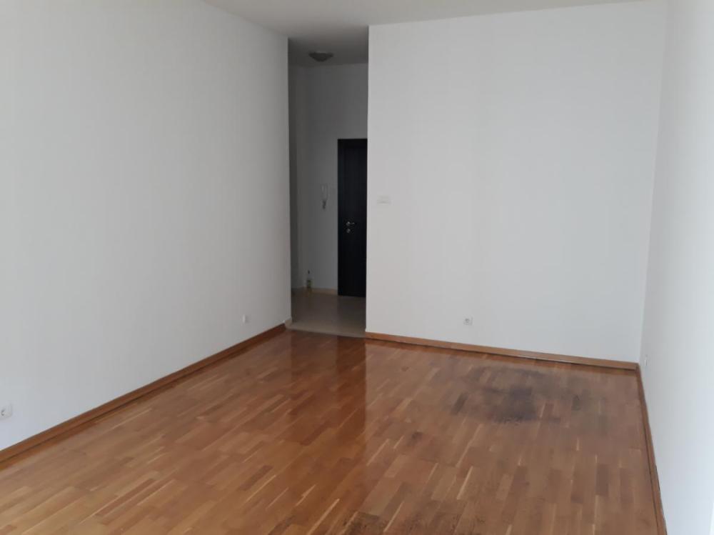 Slika 7 - Dvosoban stan za izdavanje, 54m2, 450€