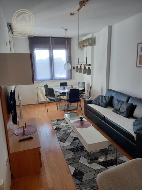 Slika 4 - Jednoiposoban stan za izdavanje, 42m2, 450€