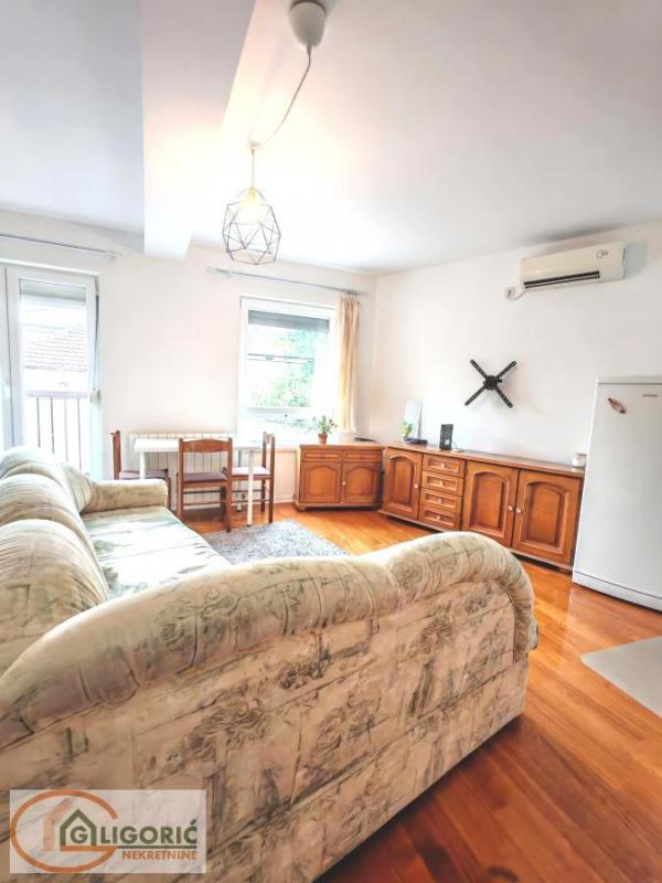 Slika 2 - Knjaževačka, Trosoban stan na prodaju, 54m2, 189.000€