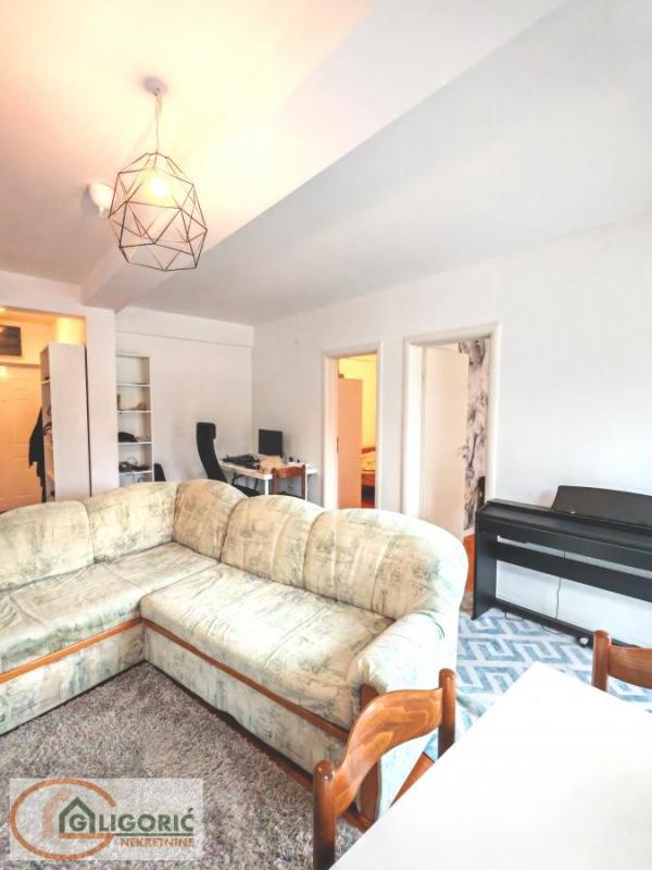 Slika 1 - Knjaževačka, Trosoban stan na prodaju, 54m2, 189.000€