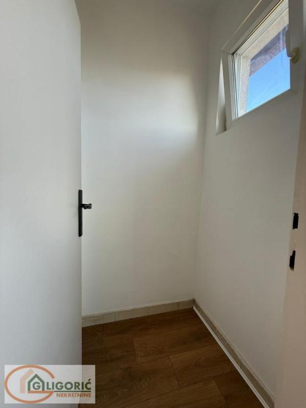 Slika 9 - Zlatiborska, Dvoiposoban stan na prodaju, 52m2, 159.000€