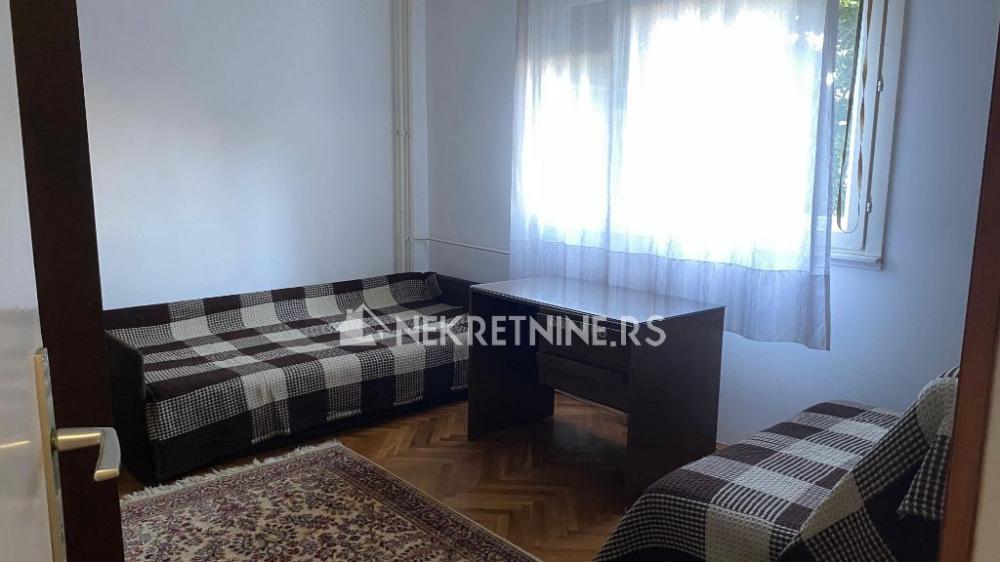 Slika 5 - Blagoja Jovovića, Trosoban stan za izdavanje, 70m2, 560€