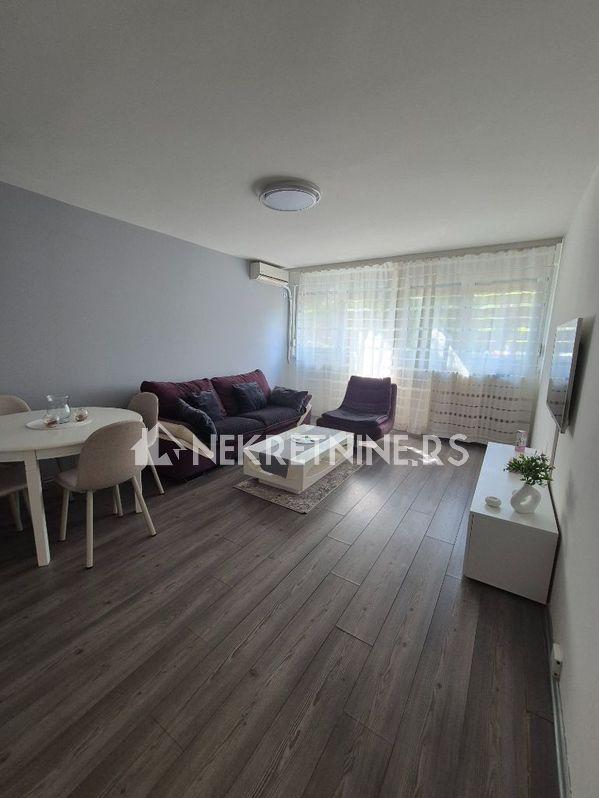 Slika 1 - Bulevar Zorana Đinđića, Jednoiposoban stan za izdavanje, 42m2, 650€