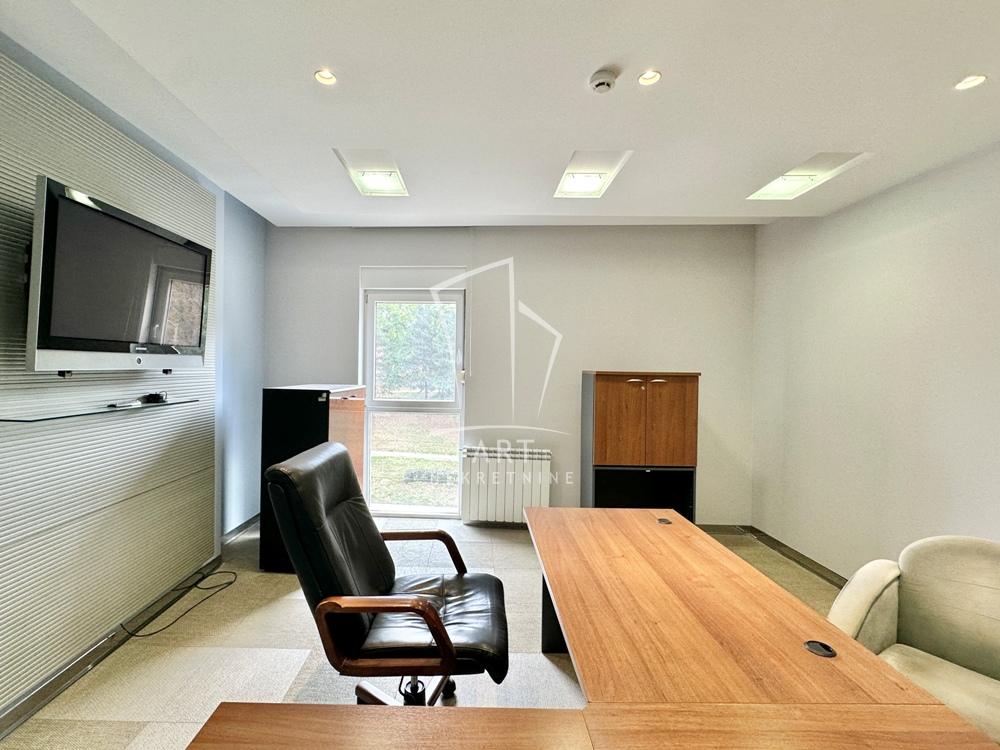 Slika 11 - Požeška,  Lokal za izdavanje, 277m2, 3.324€