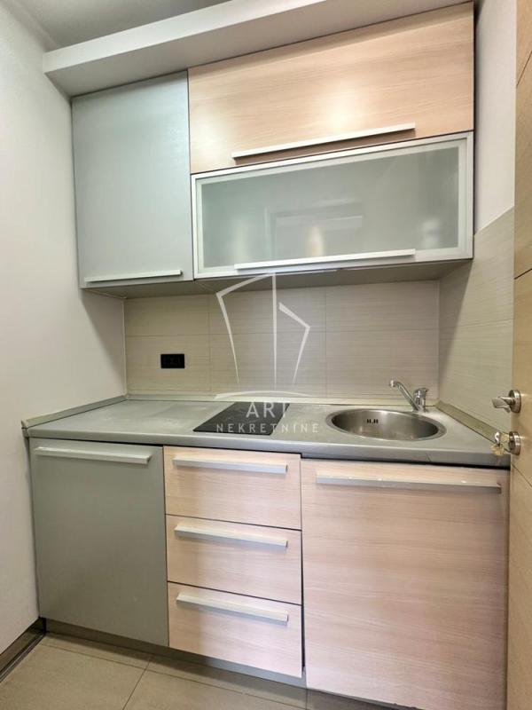 Slika 1 - Požeška,  Lokal za izdavanje, 277m2, 3.324€