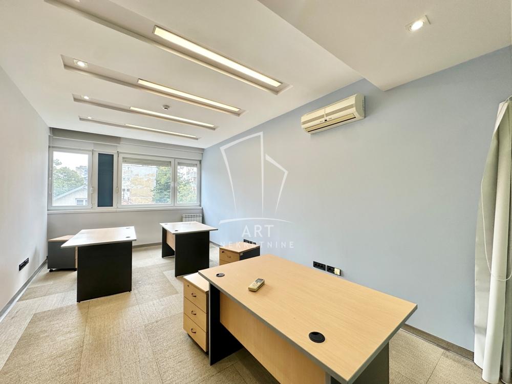 Slika 8 - Požeška,  Lokal za izdavanje, 277m2, 3.324€