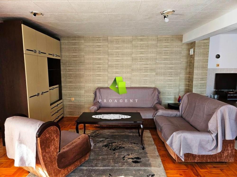 Slika 2 - Jednosoban stan za izdavanje, 60m2, 250€