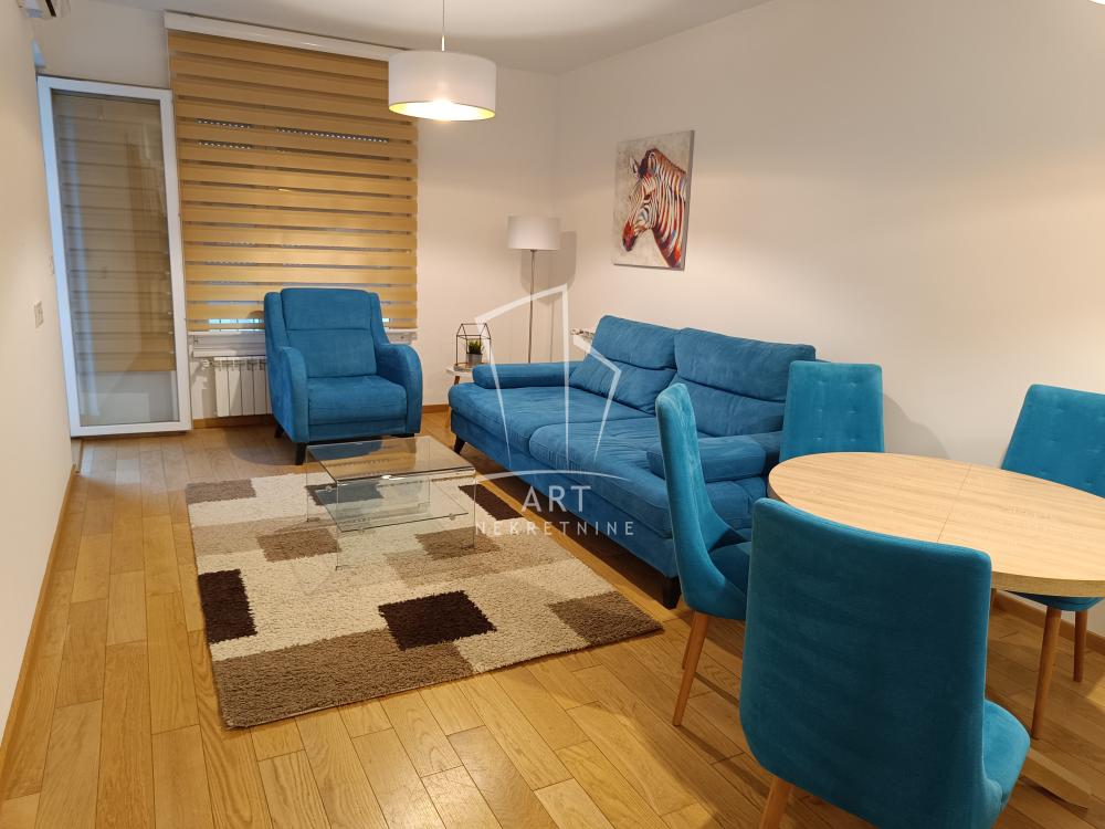 Slika 1 - Šumadijska, Jednoiposoban stan za izdavanje, 42m2, 650€