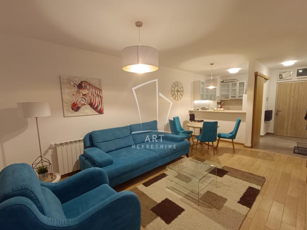 Glavna slika -Šumadijska, Jednoiposoban stan za izdavanje, 42m2, 650€