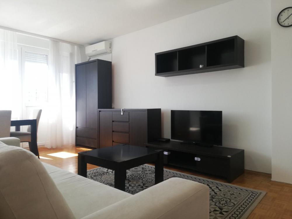 Slika 2 - Bulevar Zorana Đinđića, Dvosoban stan za izdavanje, 54m2, 600€