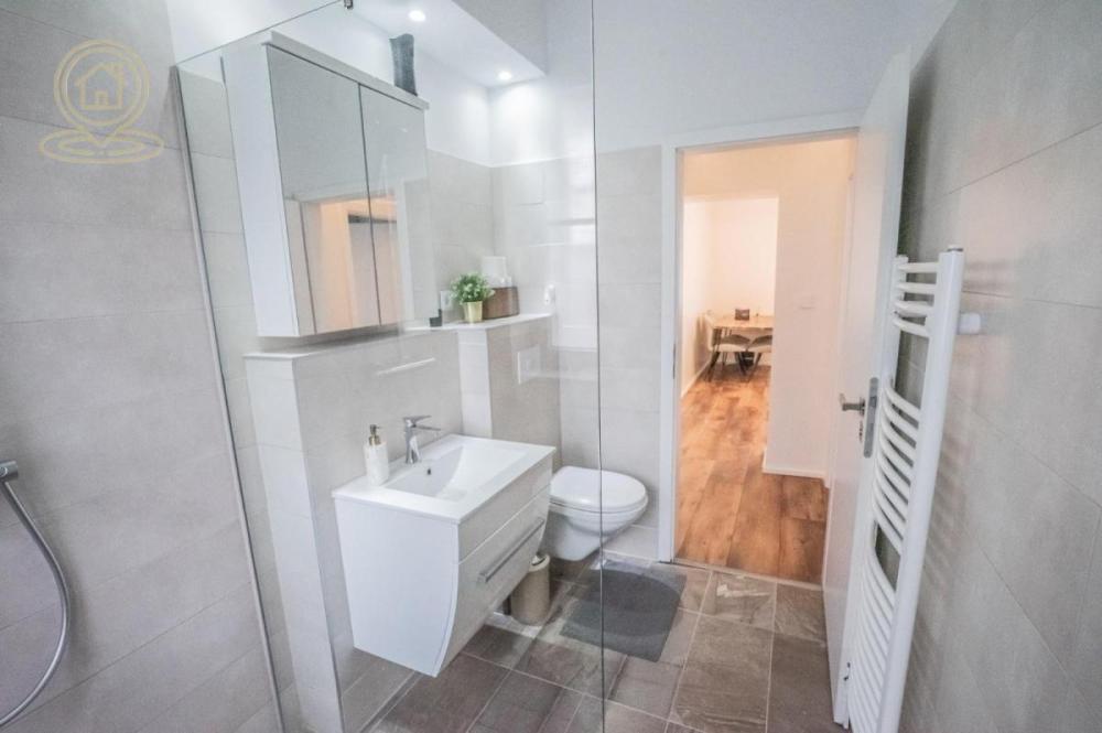 Slika 7 - Trosoban stan za izdavanje, 80m2, 1.000€