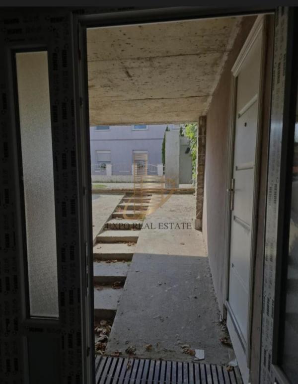 Slika 5 -  Lokal na prodaju, 112m2, 59.990€