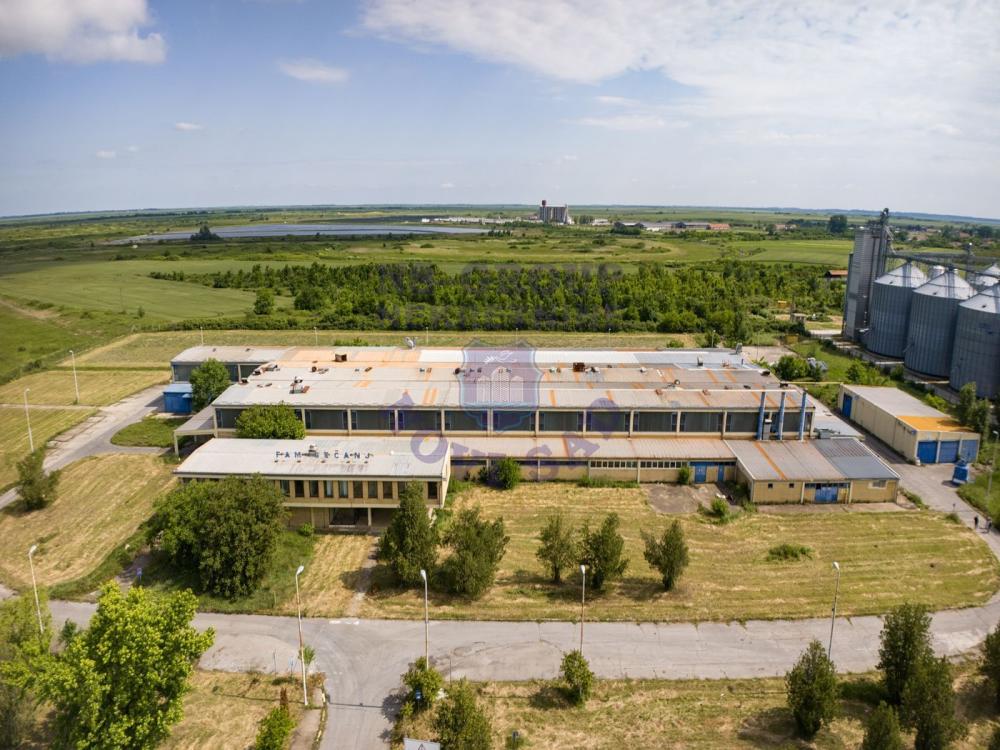 Slika 4 -  Građevinsko zemljište na prodaju, Sečanj, 2.121.800€