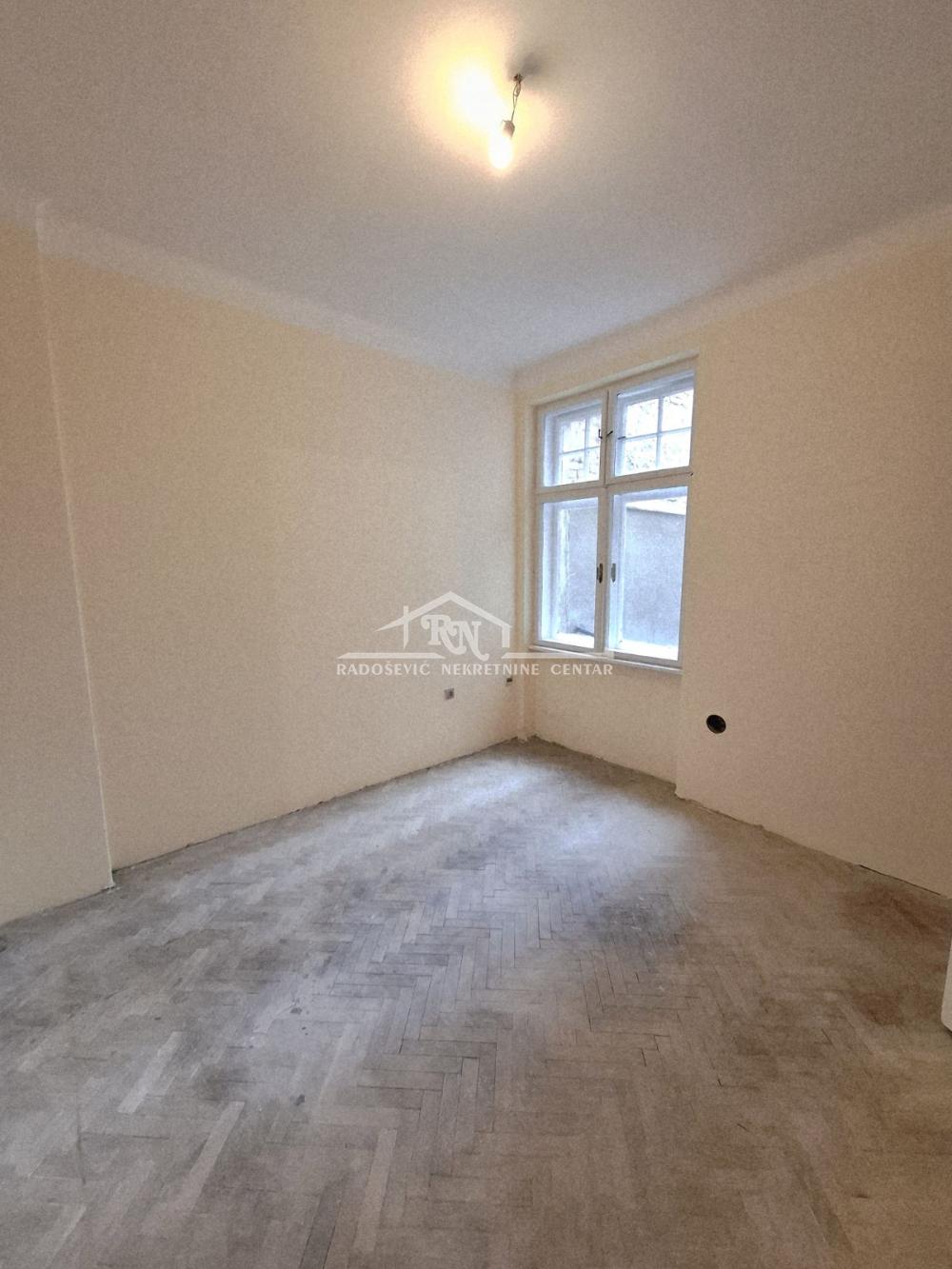 Slika 9 - Šantićeva, Četvorosoban stan na prodaju, 91m2, 380.000€