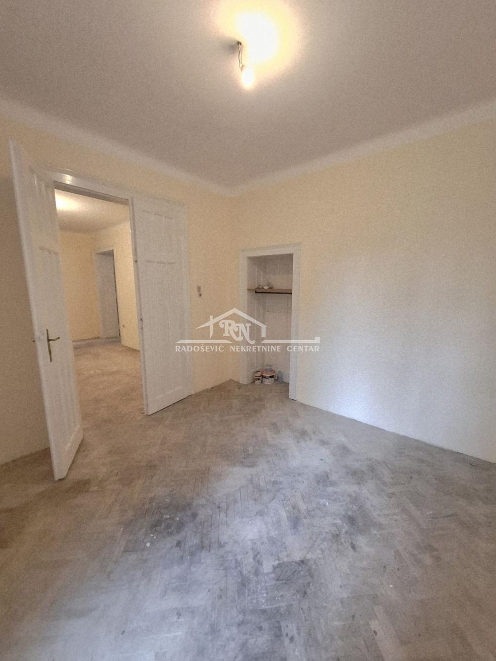 Slika 10 - Šantićeva, Četvorosoban stan na prodaju, 91m2, 380.000€