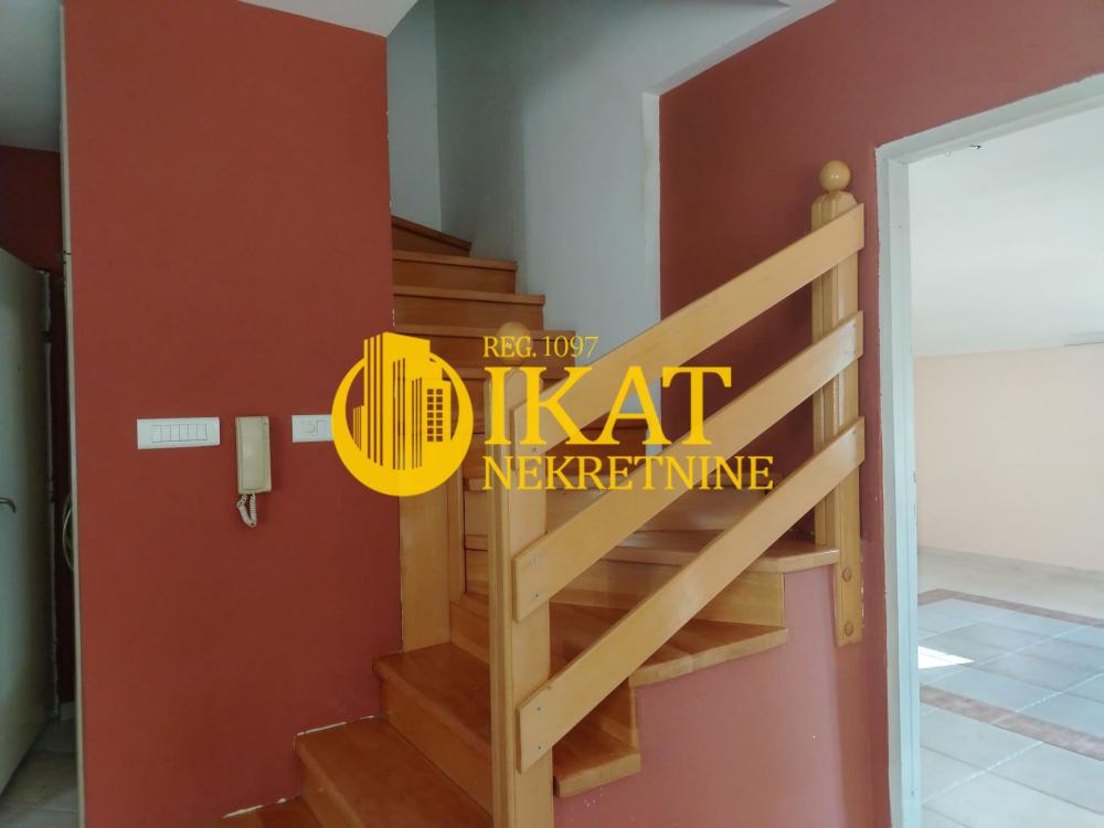 Slika 6 - Četvorosoban stan za izdavanje, 158m2, 750€