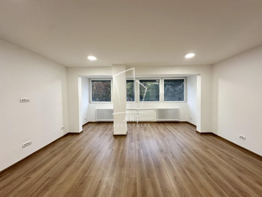 Slika 1 - Nehruova, Petosoban stan na prodaju, 104m2, 410.000€