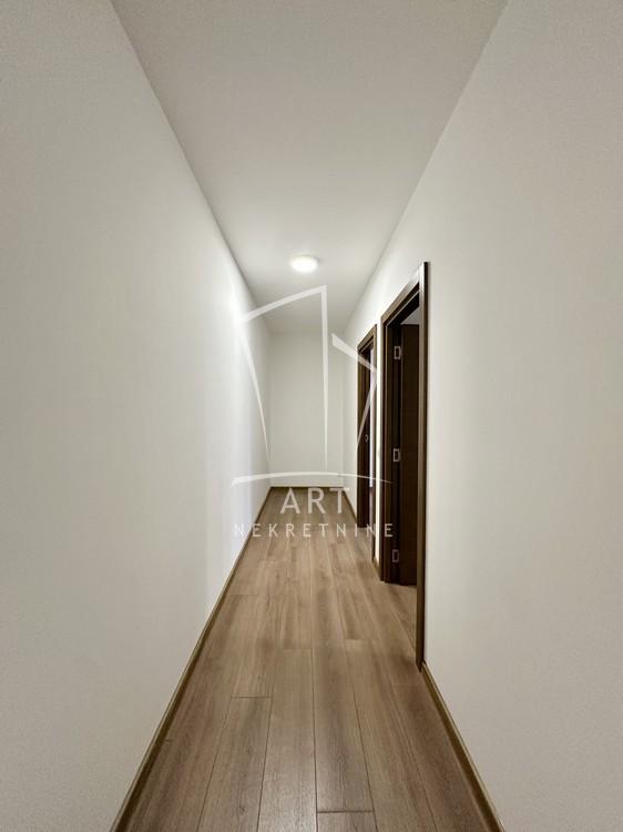 Slika 8 - Nehruova, Petosoban stan na prodaju, 104m2, 410.000€