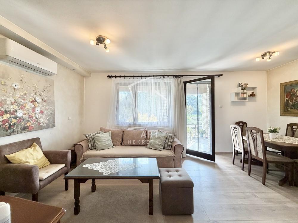 Glavna slika -Žarka Savića, Trosoban stan za izdavanje, 100m2, 600€