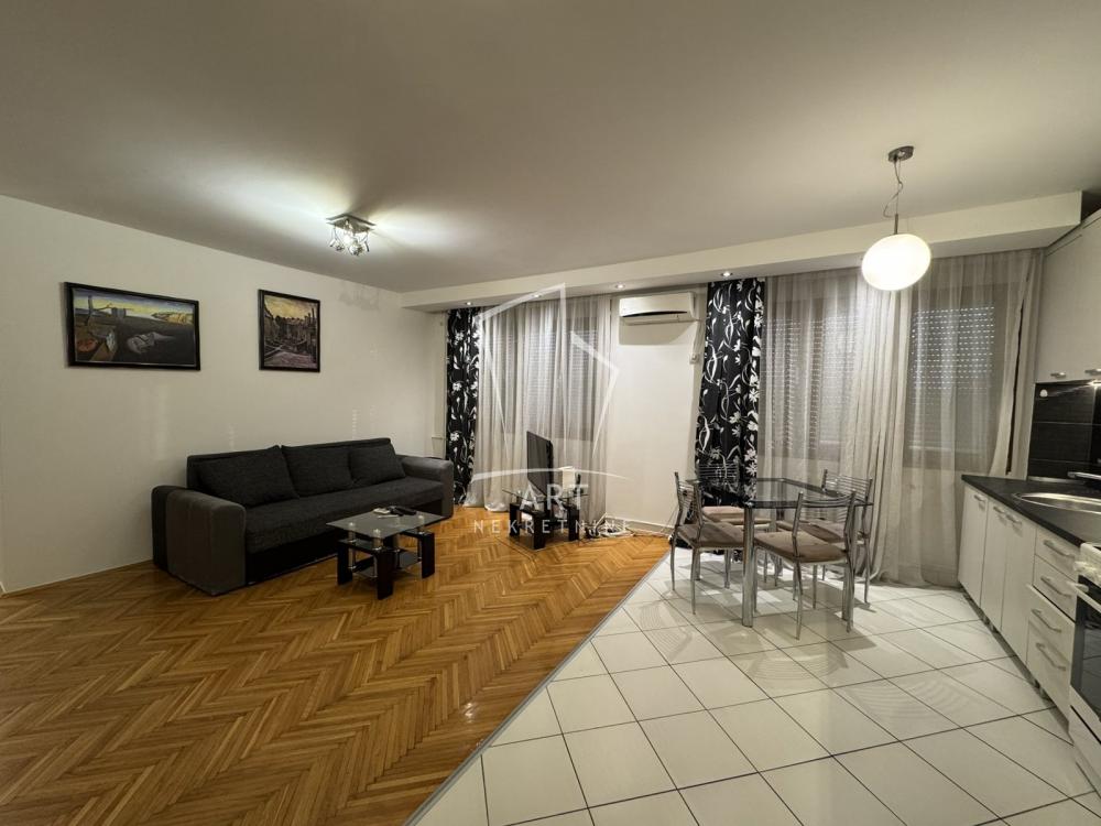 Glavna slika oglasa 374603