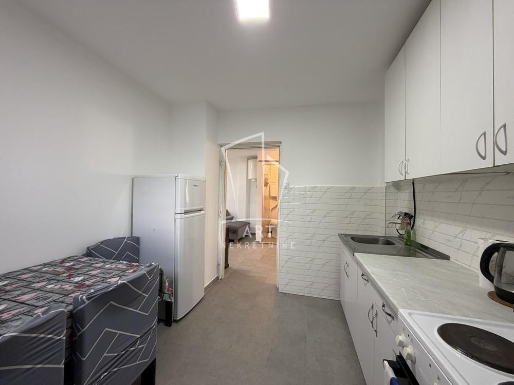 Slika 5 - Žarka Savića, Trosoban stan za izdavanje, 40m2, 250€