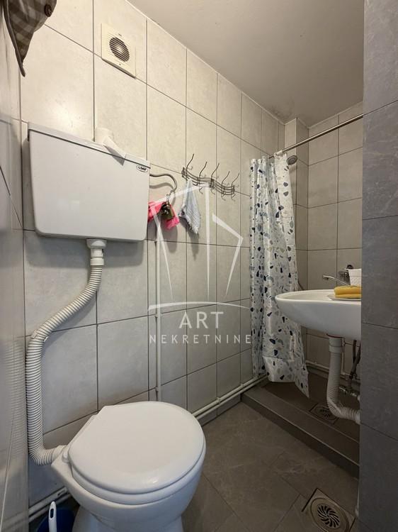 Slika 9 - Žarka Savića, Trosoban stan za izdavanje, 40m2, 250€