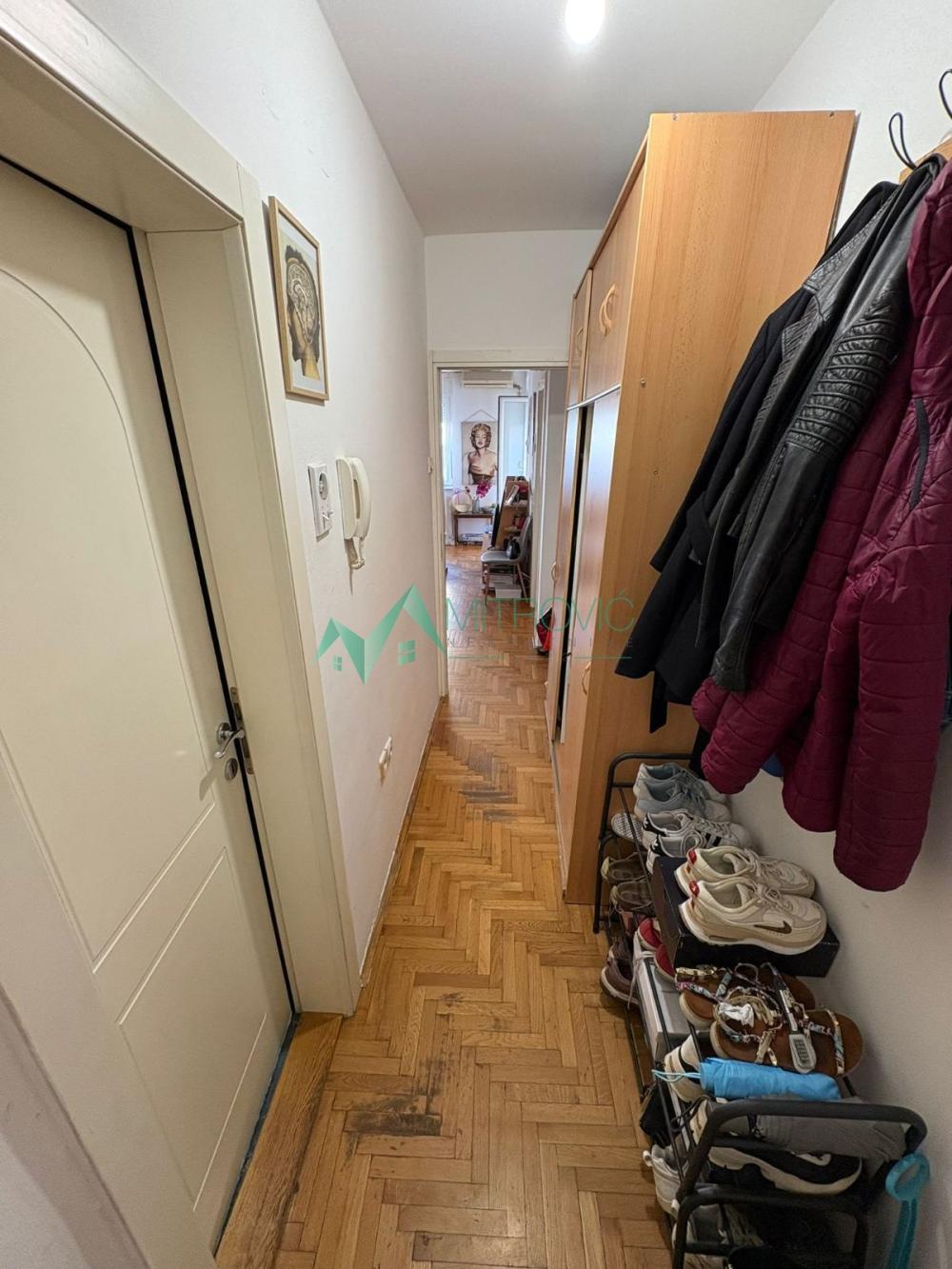 Slika 5 - Jednoiposoban stan za izdavanje, 34m2, 350€