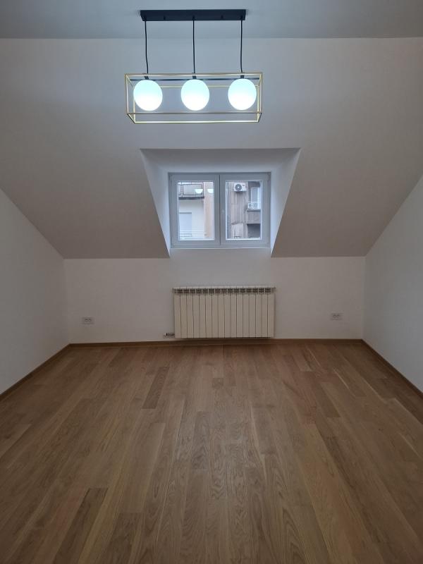 Slika 2 - Kraljice Natalije, Petosoban stan na prodaju, 132m2, 395.000€