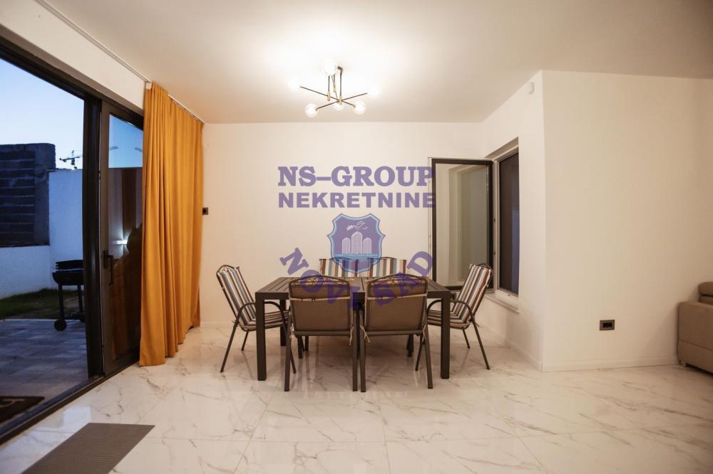 Glavna slika - Kuća na prodaju, 258m2, 669.500€