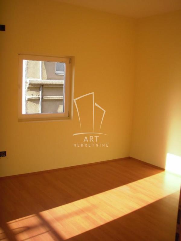 Slika 4 - Zmaj Jovina, Četvorosoban stan na prodaju, 127m2, 430.000€