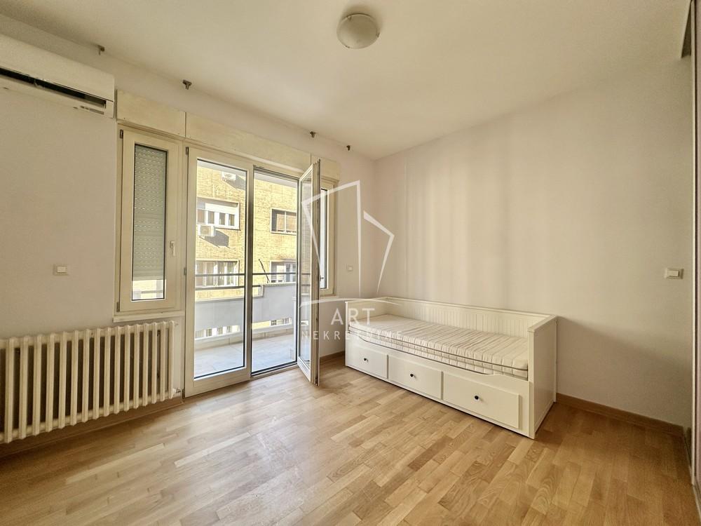 Slika 8 - Kumanovska, Četvorosoban stan za izdavanje, 96m2, 1.500€