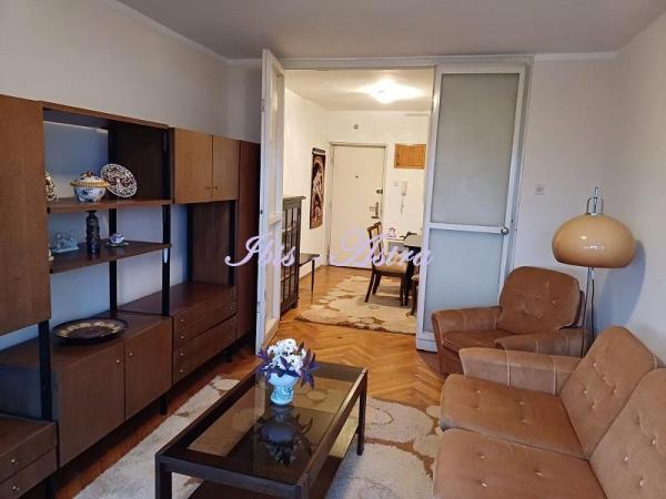 Slika 1 - Pariske komune, Trosoban stan za izdavanje, 68m2, 500€