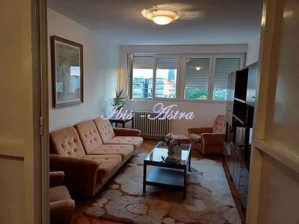 Glavna slika -Pariske komune, Trosoban stan za izdavanje, 68m2, 500€