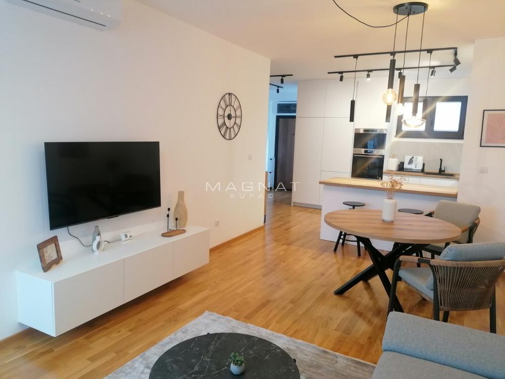 Glavna slika oglasa 374691