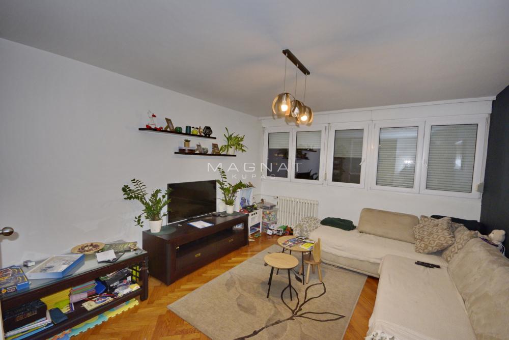 Slika 2 - Pariske komune, Dvosoban stan na prodaju, 60m2, 219.500€