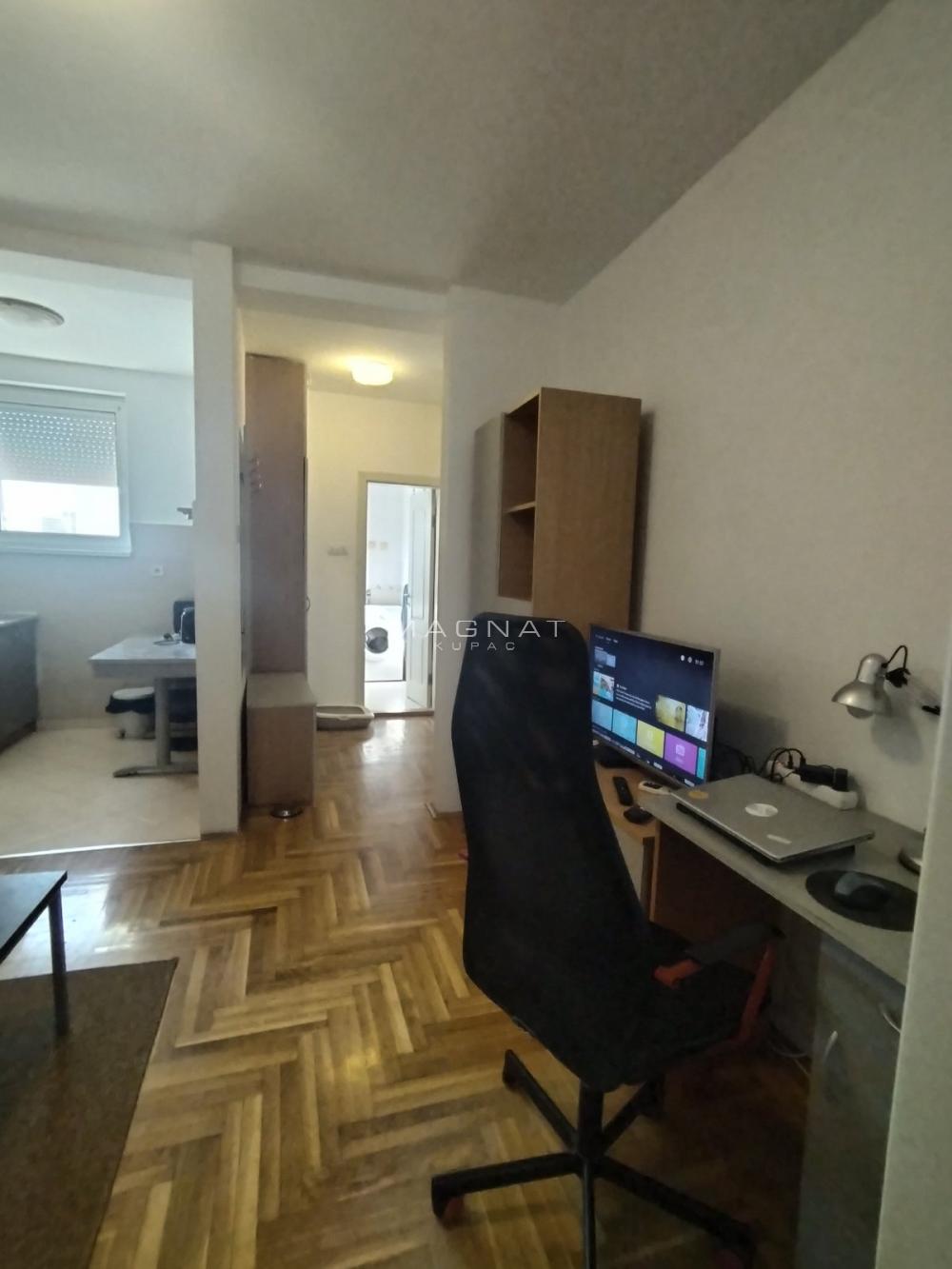 Slika 5 - Vojvode Stepe, Dvosoban stan za izdavanje, 40m2, 450€