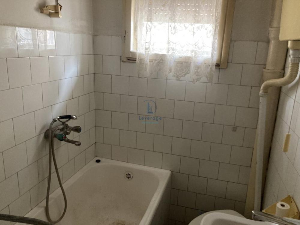 Slika 6 - Bogdana Velaševića, Dvosoban stan za izdavanje, 56m2, 350€