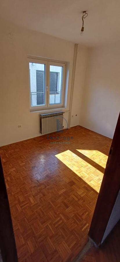 Slika 1 - Stefana Filipovića,  Kuća za izdavanje, 170m2, 500€