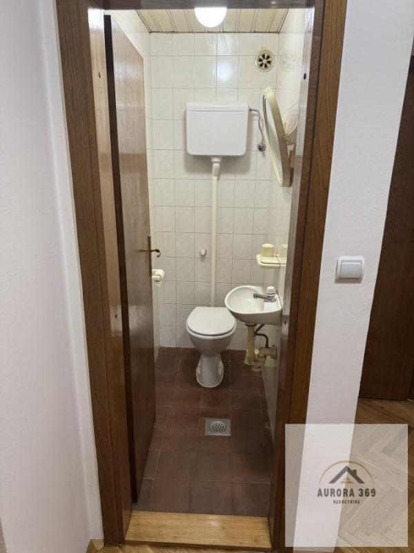 Slika 10 - Trosoban stan na prodaju, 73m2, 194.000€