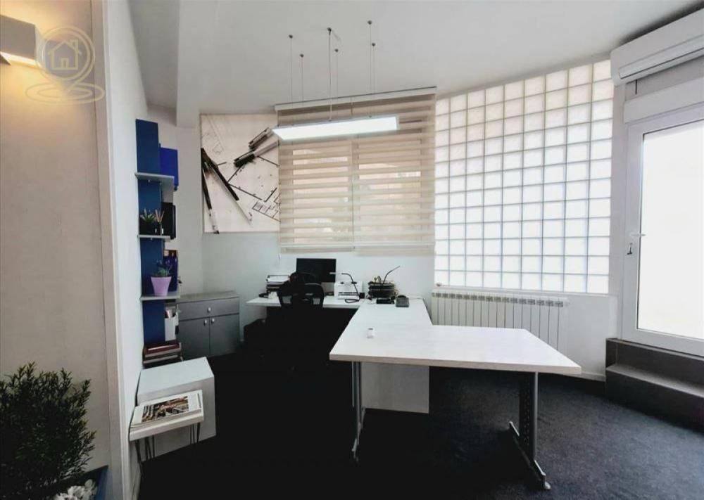 Slika 3 -  Lokal za izdavanje, 105m2, 1.400€