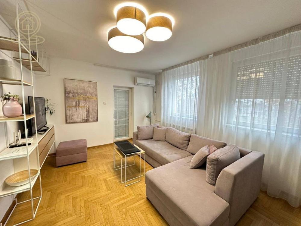 Slika 1 - Trosoban stan za izdavanje, 67m2, 850€