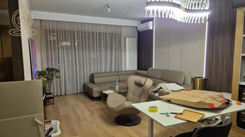 Glavna slika -Trosoban stan za izdavanje, 80m2, 2.000€