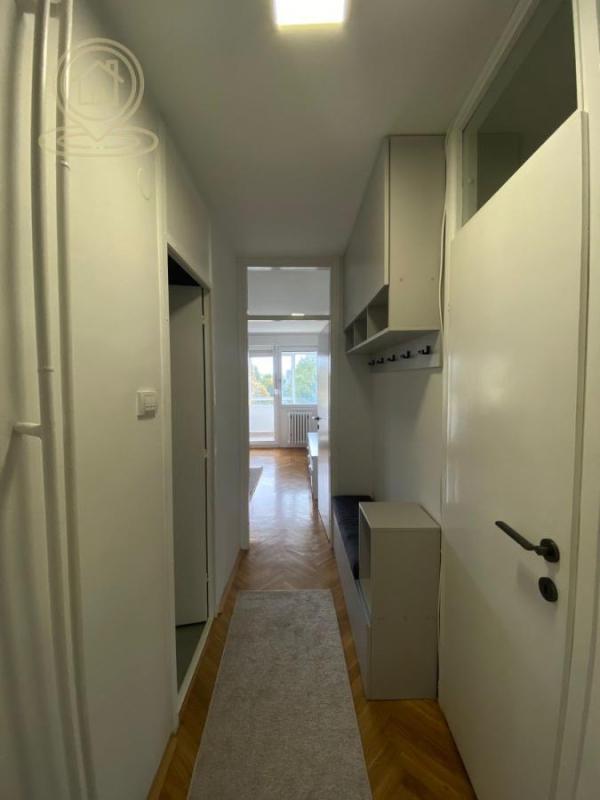 Slika 2 - Dvosoban stan za izdavanje, 40m2, 500€