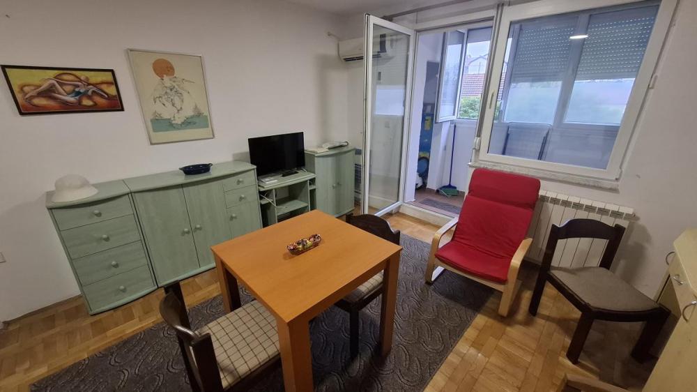 Slika 2 - Jednosoban stan za izdavanje, 30m2, 300€