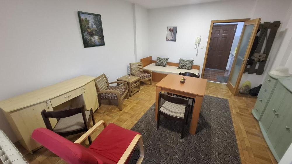 Slika 3 - Jednosoban stan za izdavanje, 30m2, 300€