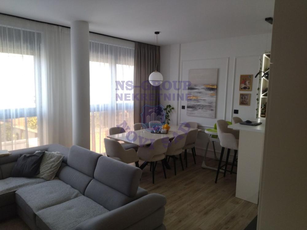 Slika 0 - Četvorosoban stan na prodaju, 93m2, 303.850€