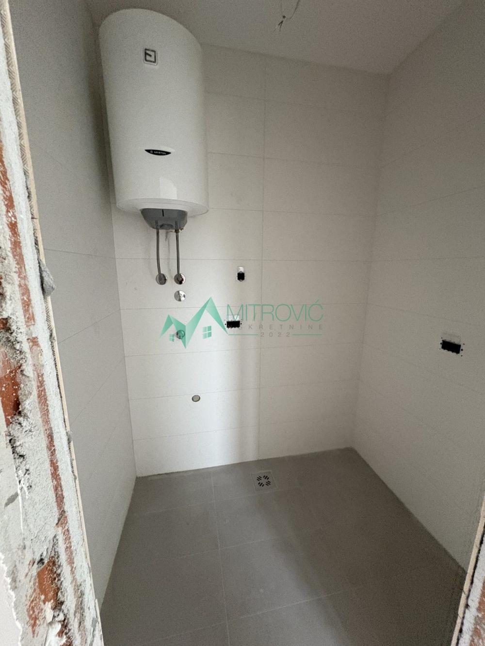 Slika 9 - Četvoroiposoban stan na prodaju, 177m2, 236.900€